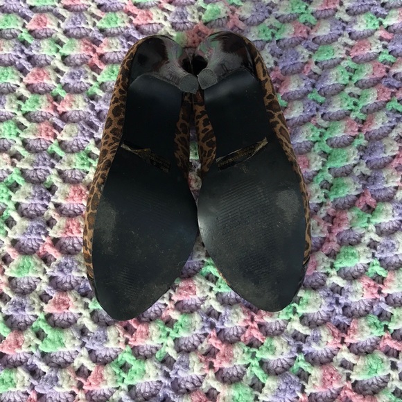 Rue 21 Leopard Heels - Picture 4 of 5